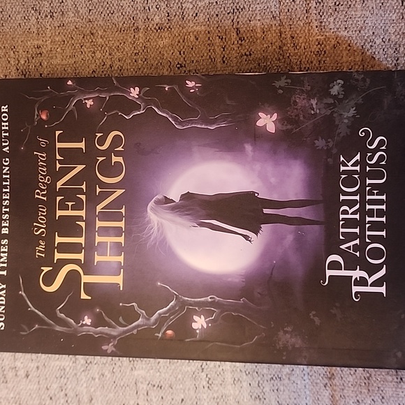 🤓 The Wise Man's Fear + The Slow Regard Of Silent Things by Patrick Rothfuss 🤓 - Picture 5 of 7